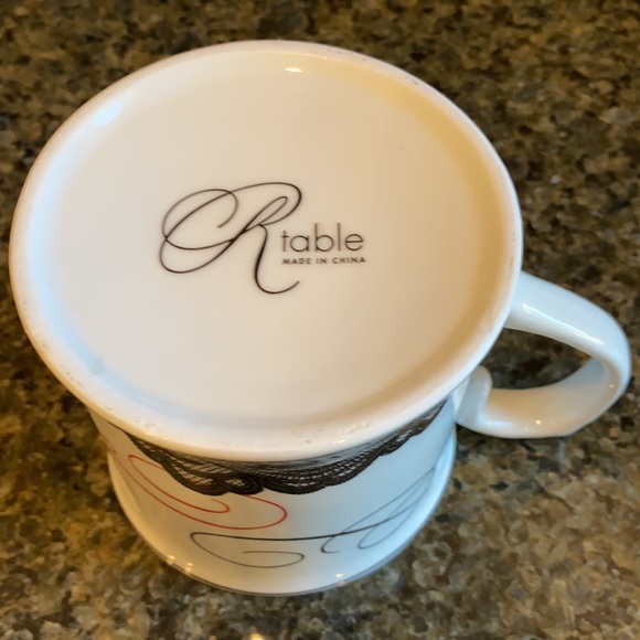 Bombshell Mug - Picture 6 of 16